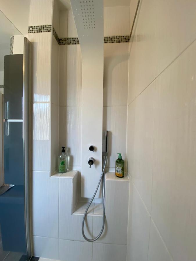 Apartamento Decouvrez Le Charme Au Coeur De Gap Exterior foto