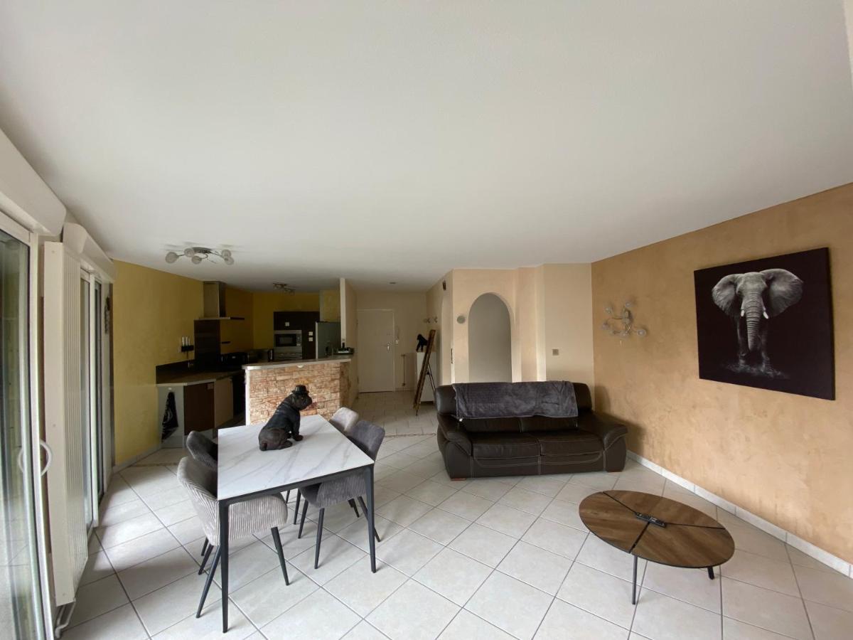 Apartamento Decouvrez Le Charme Au Coeur De Gap Exterior foto