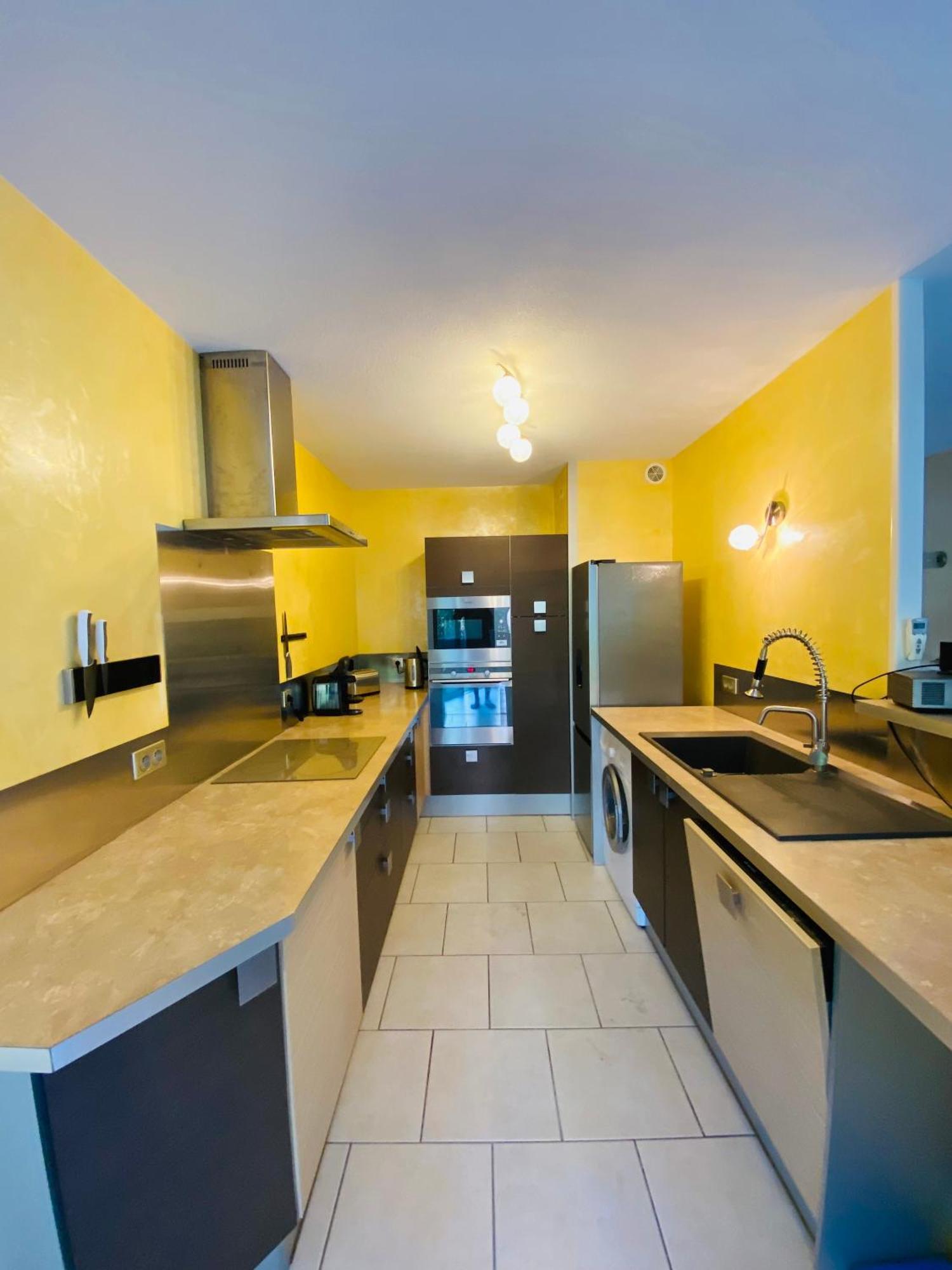 Apartamento Decouvrez Le Charme Au Coeur De Gap Exterior foto